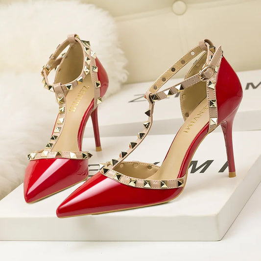 Women's Shoes 9CM Pumps Sexy Club Thin Heel Shows Thin High Heel Shallow Mouth Head Rivet Hollows Word to Take Single Shoe