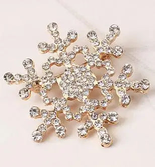 Winter New Lady Fashion Brooch Sparkling Crystal Rhinestones Large Snowflake Brooch Pins Jewelry Brooches Women Christmas Gift