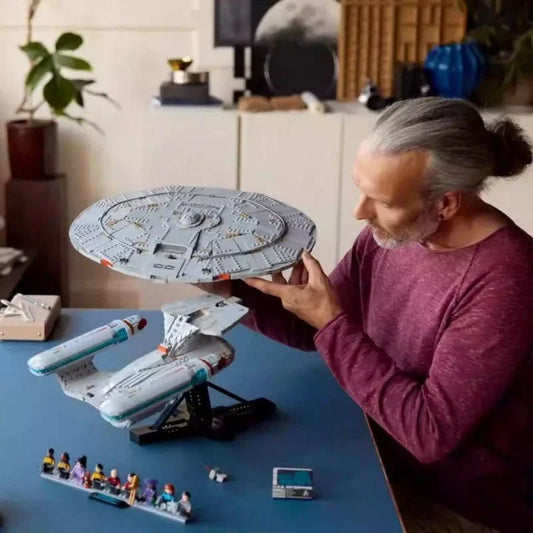 3600Pcs New Version Star Trek USS Enterprise NCC-1701-D Large Building Blocks Set Model Display Gift for Adults & Kids