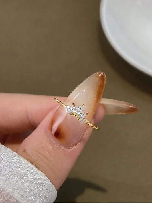 925 Sterling Silver Classic Delicate Gorgeous Zircon crown Rings for Women Wedding Engagement Fashion High Quality Fine Jewelry