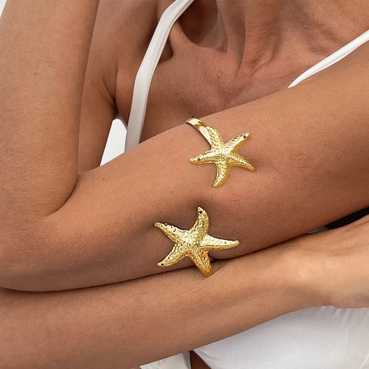 Women's European and American Fashion Gold Color Starfish Arm Chain Bracelet Summer Beach Travel Banquet Party Dress Up Gift
