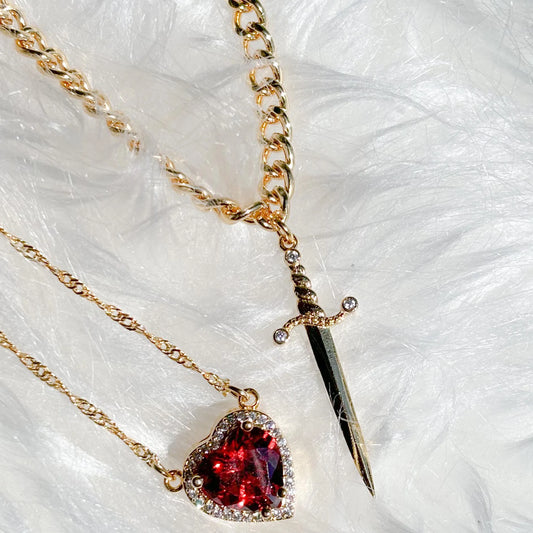 Stainless steel Heart and Sword Couple Necklace Collarbone Chain Sword Necklace Accessories for Women Couple Gift Jewelry 