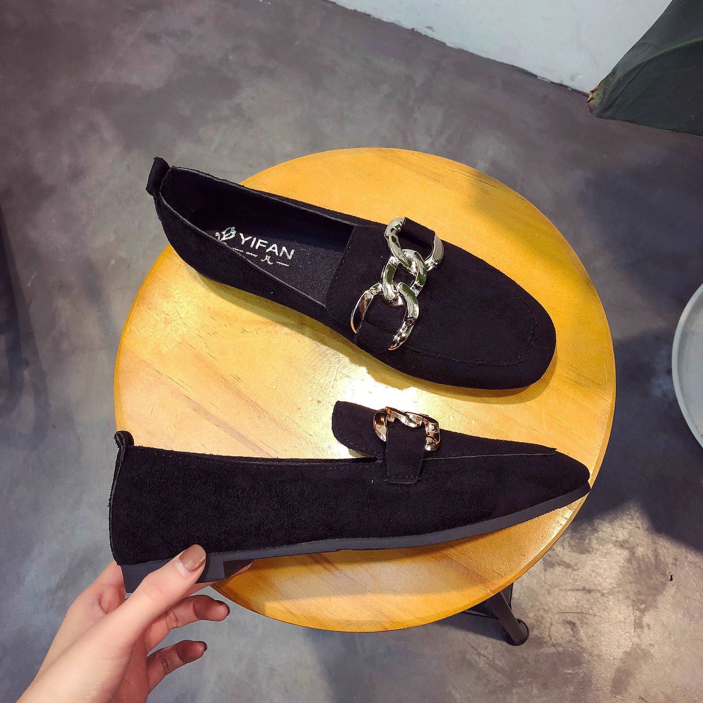 2021 summer new pattern Lefu Midmouth Square head low-heel chain Casual and versatile commute Women's shoes Flat bottom work leather shoes