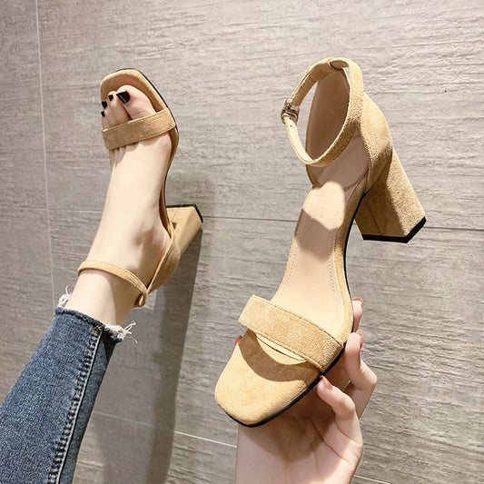 Straight buckle Sandals female 2021 summer new pattern latest fashion Versatile Thick heel Rome Women's Shoes Fairy wind high-heeled shoes