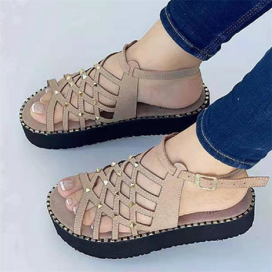 Women's Rivet Sandals 2022 Summer New Fashion Buckle Platform Roman High Heels Casual Sports Beach Wedge Sandals Chaussure Femme