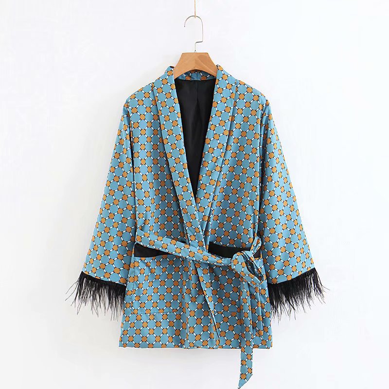 Vintage feather sleeve kimono set teal geometric print short robe with black feather cuffs and belt