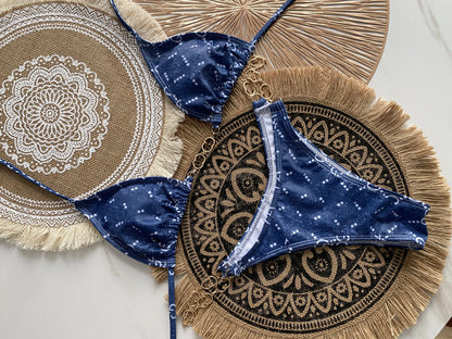 New 2025 Letter Bikini Women's Swimwear Set Fashionable Poolside Attire for Ladies