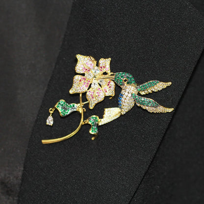 Trendy Floral Blooming Delicate Bird Zircon Exaggerated Brooch Luxury Temperament Flower Gold-plated Brooch Women New Year Gift