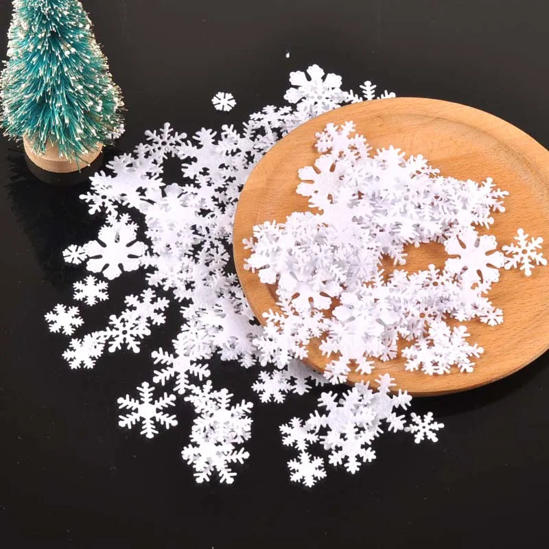 100Pcs 10-30mm White Felt Snowflake Christmas Sticker Non-woven Patch Appliques Craft Party Diy Scrapbooking Decor C2767