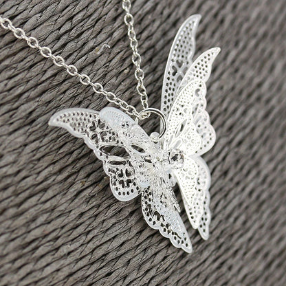 Wholesale New Fashion Women's Jewelry Butterfly Pendant & Necklace Chain Women Lovely Butterfly Pendant Chain Necklace Jewelry