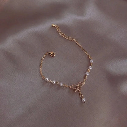 Trendy Exquisite Heart Shiny Charm Bracelets for Women Designer Creativity Luxury Jewelry High Quality Zircon Wedding Party