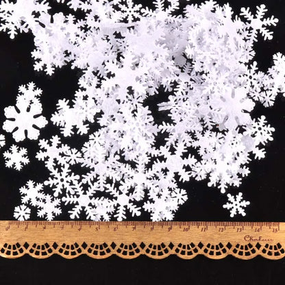 100Pcs 10-30mm White Felt Snowflake Christmas Sticker Non-woven Patch Appliques Craft Party Diy Scrapbooking Decor C2767