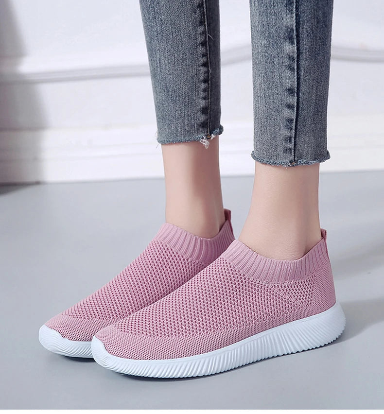 Women Shoes Plus Size Sneakers Women Breathable Mesh Sports Shoes Female Slip On Platform Sneakers White Knit Sock Shoes Casual