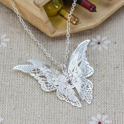 Wholesale New Fashion Women's Jewelry Butterfly Pendant & Necklace Chain Women Lovely Butterfly Pendant Chain Necklace Jewelry