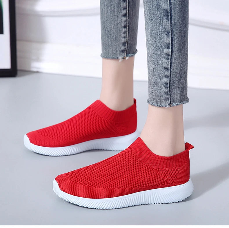 Women Shoes Plus Size Sneakers Women Breathable Mesh Sports Shoes Female Slip On Platform Sneakers White Knit Sock Shoes Casual