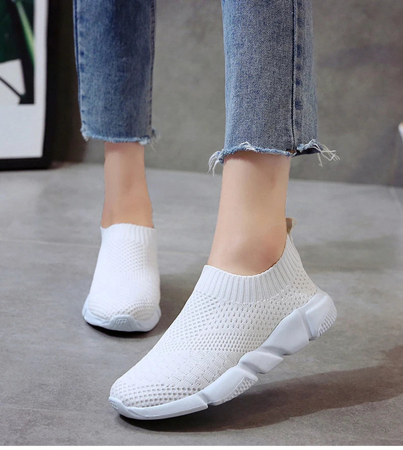 Women Shoes Plus Size Sneakers Women Breathable Mesh Sports Shoes Female Slip On Platform Sneakers White Knit Sock Shoes Casual