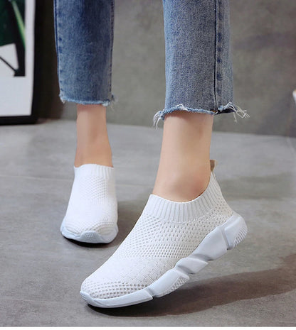 Women Shoes Plus Size Sneakers Women Breathable Mesh Sports Shoes Female Slip On Platform Sneakers White Knit Sock Shoes Casual