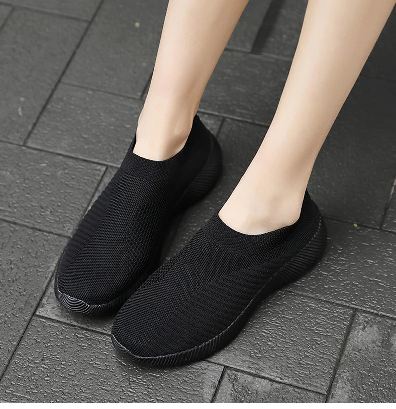 Women Shoes Plus Size Sneakers Women Breathable Mesh Sports Shoes Female Slip On Platform Sneakers White Knit Sock Shoes Casual