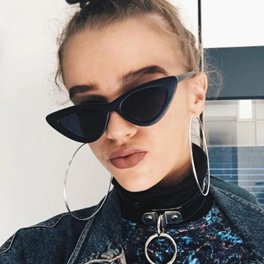 New fashion cute sexy women's sunglasses cat eye female retro brand designer triangle small sunglasses female uv400