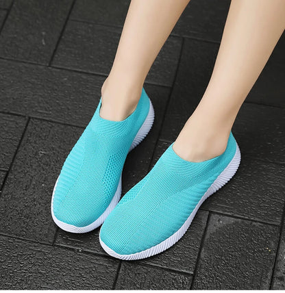Women Shoes Plus Size Sneakers Women Breathable Mesh Sports Shoes Female Slip On Platform Sneakers White Knit Sock Shoes Casual