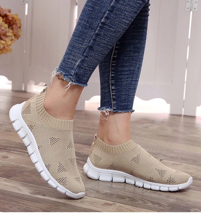 Women Shoes Plus Size Sneakers Women Breathable Mesh Sports Shoes Female Slip On Platform Sneakers White Knit Sock Shoes Casual