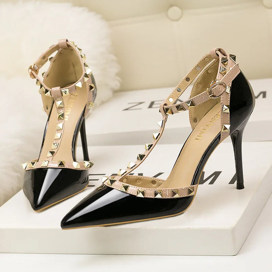 Women's Shoes 9CM Pumps Sexy Club Thin Heel Shows Thin High Heel Shallow Mouth Head Rivet Hollows Word to Take Single Shoe
