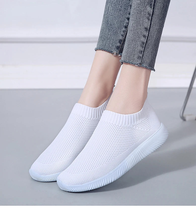 Women Shoes Plus Size Sneakers Women Breathable Mesh Sports Shoes Female Slip On Platform Sneakers White Knit Sock Shoes Casual