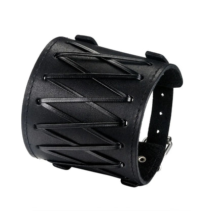 BONISKISS 2020 Fashion Stud Spikes Rivet Adjustable Leather Wristband Bangle Cuff Bracelet Wide Cuff Punk style Cool Men Jewelry
