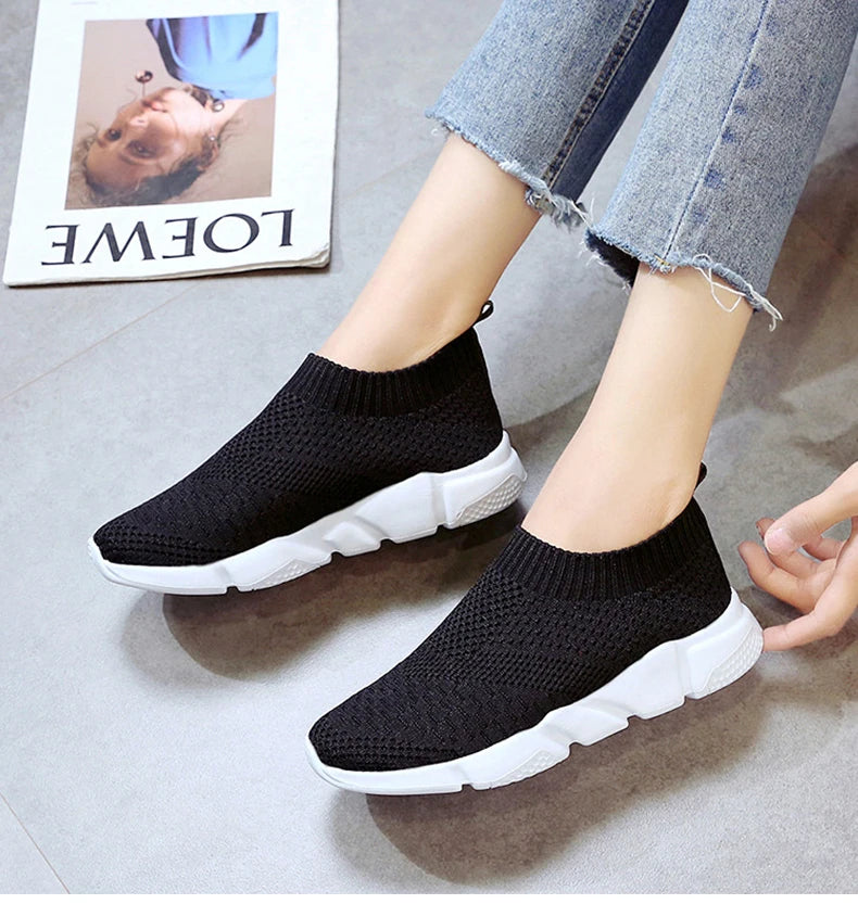 Women Shoes Plus Size Sneakers Women Breathable Mesh Sports Shoes Female Slip On Platform Sneakers White Knit Sock Shoes Casual