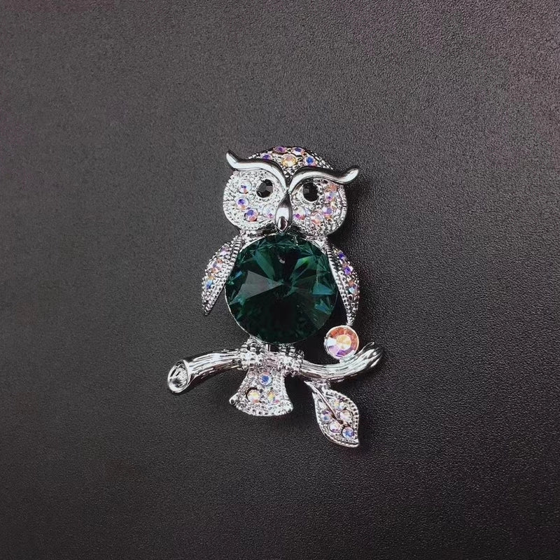 High-Grade Crystal Brooch Owl Luxury Corsage Businese Suit Accessories Exquisite PIIN Scarf Clasp Female Birthday Present