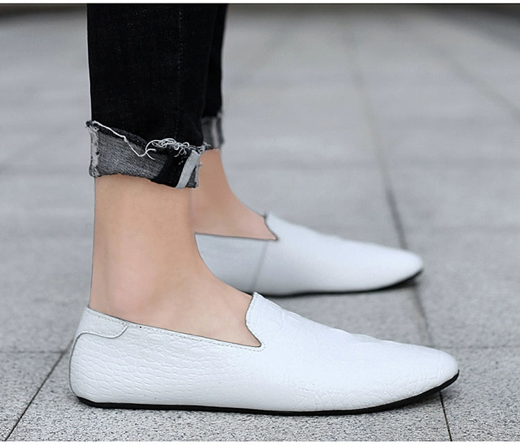 EtherealBe Fashionable Textured Flats for Women