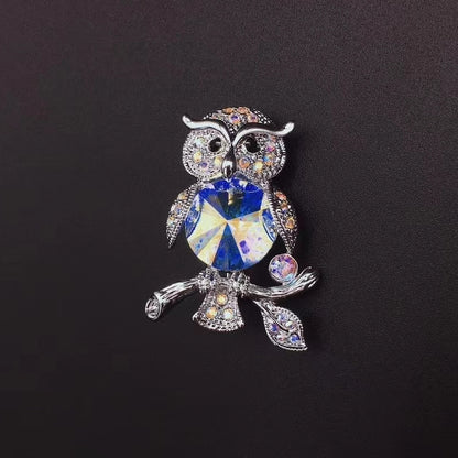 High-Grade Crystal Brooch Owl Luxury Corsage Businese Suit Accessories Exquisite PIIN Scarf Clasp Female Birthday Present