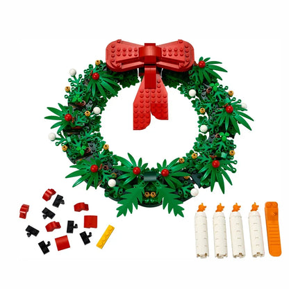 LEGO 40426 Iconic Christmas 2-in-1 Wreath with Big