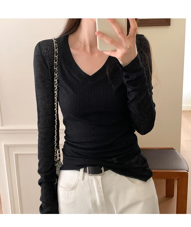 Autumn Sexy Classic V-neck Knitted Female T-shirts New Elastic Fashion Slim Simple Casual Pure Color Long Sleeves Women T-shirts
