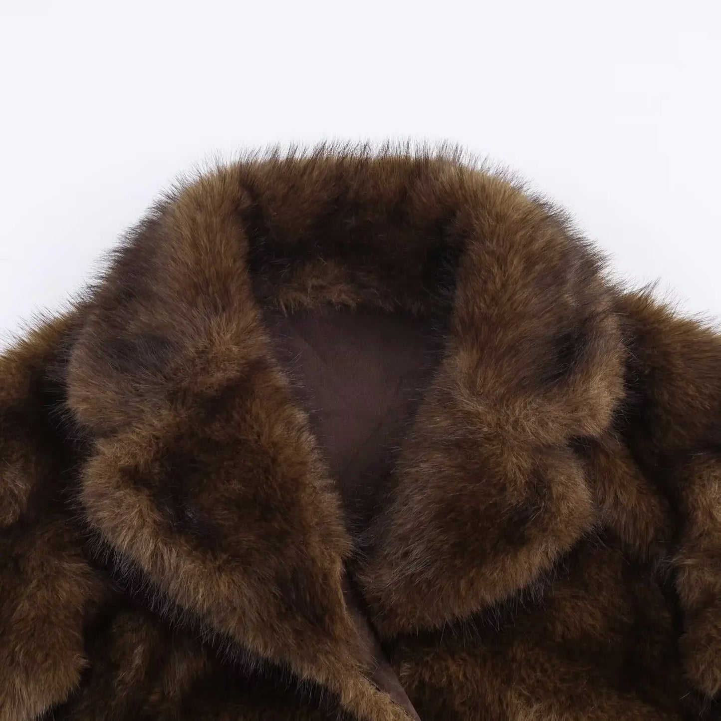 HH Winter Woman Elegant Casual Warm Coat Women Lapel Buttons Pocket Long Sleeves Outwear Reversible Faux Fur Effect Jacket