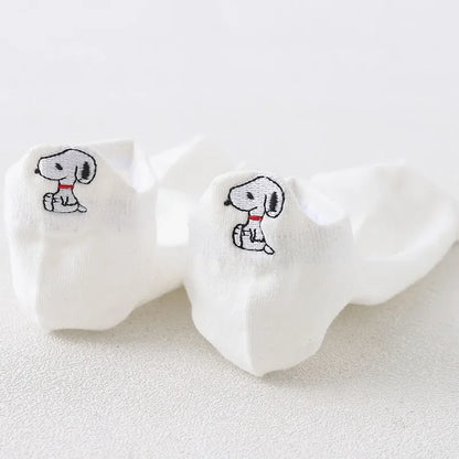 5 Pairs/lot Snoopy Socks Cotton Casual Warm Women Streetwear Kawaii Embroidery Socks Short Happy Ankle Breathable Sports Socks