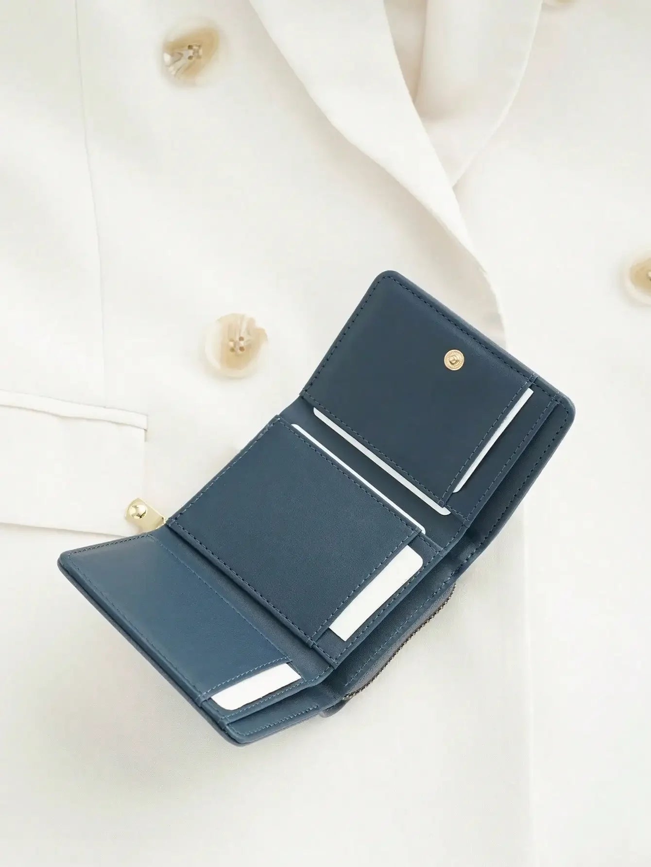 1pc Ladies' Short Wallet Suitable For Work & Business ID Card Credit Card For Christmas Gift For Young Girls Women White-Collar