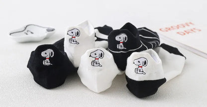 5 Pairs/lot Snoopy Socks Cotton Casual Warm Women Streetwear Kawaii Embroidery Socks Short Happy Ankle Breathable Sports Socks