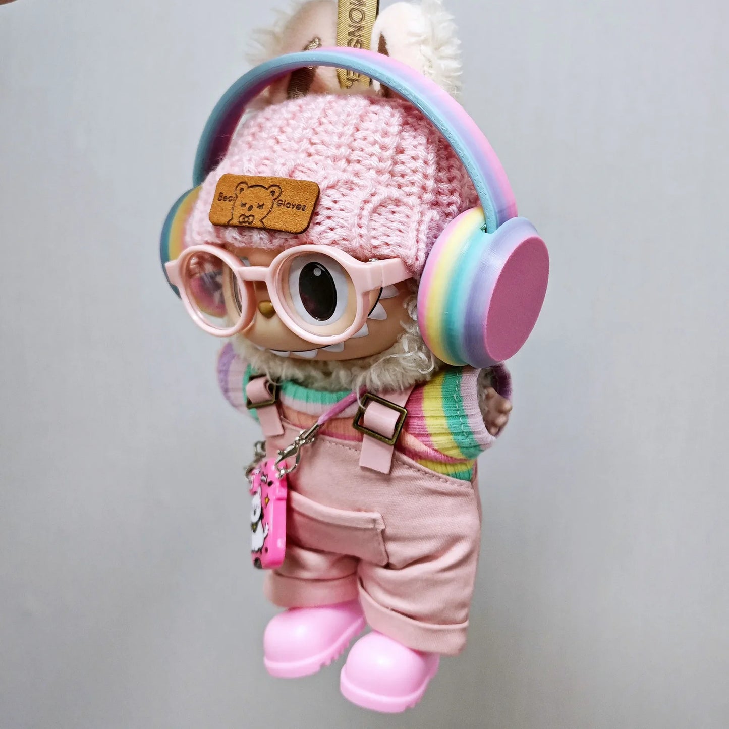 labubu clothes Pink overalls, colorful headphone sets, rainbow-colored pleated skirt clothing, labubu accessories (no dolls)