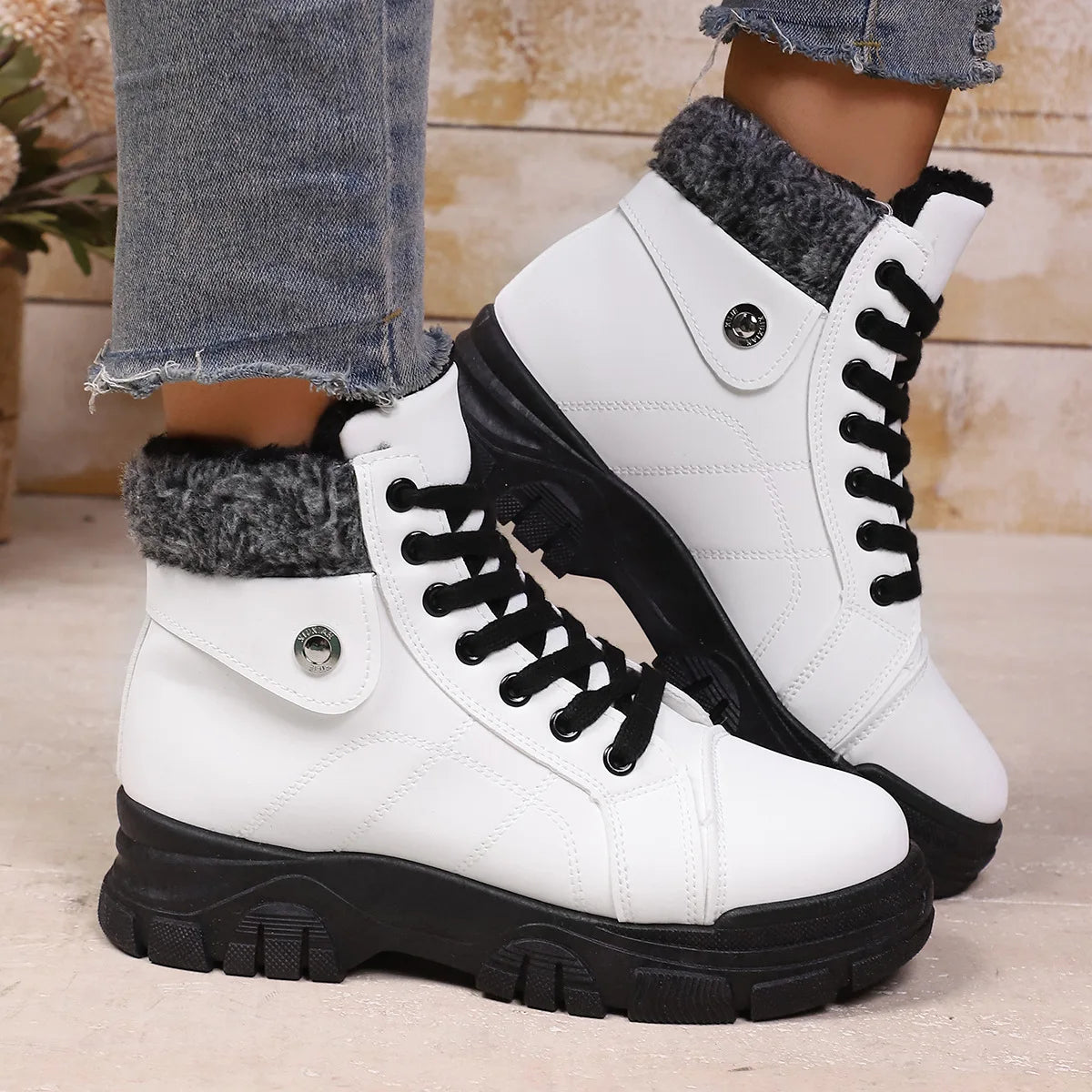 Winter Women's Boots Fashion High Top Warm Cotton Boots 2026 Winter New Women's Snow Boots Leather Casual Ankle Boot Botas Mujer
