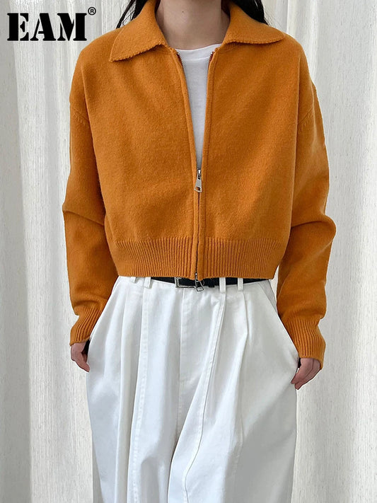[EAM] Orange Big Size Casual Knitting Cardigan Sweater Lapel Long Sleeve Women New Fashion Tide Spring Autumn 2026 1DJ3315