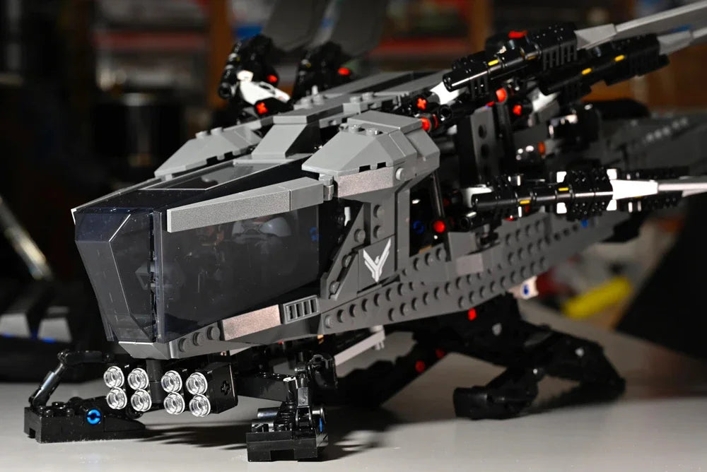 1369PCS Dune Atreides Royal Ornithopter Model Building Blocks Compatible with 10327 Creative Aircraft Bricks Toys for Kids Gifts