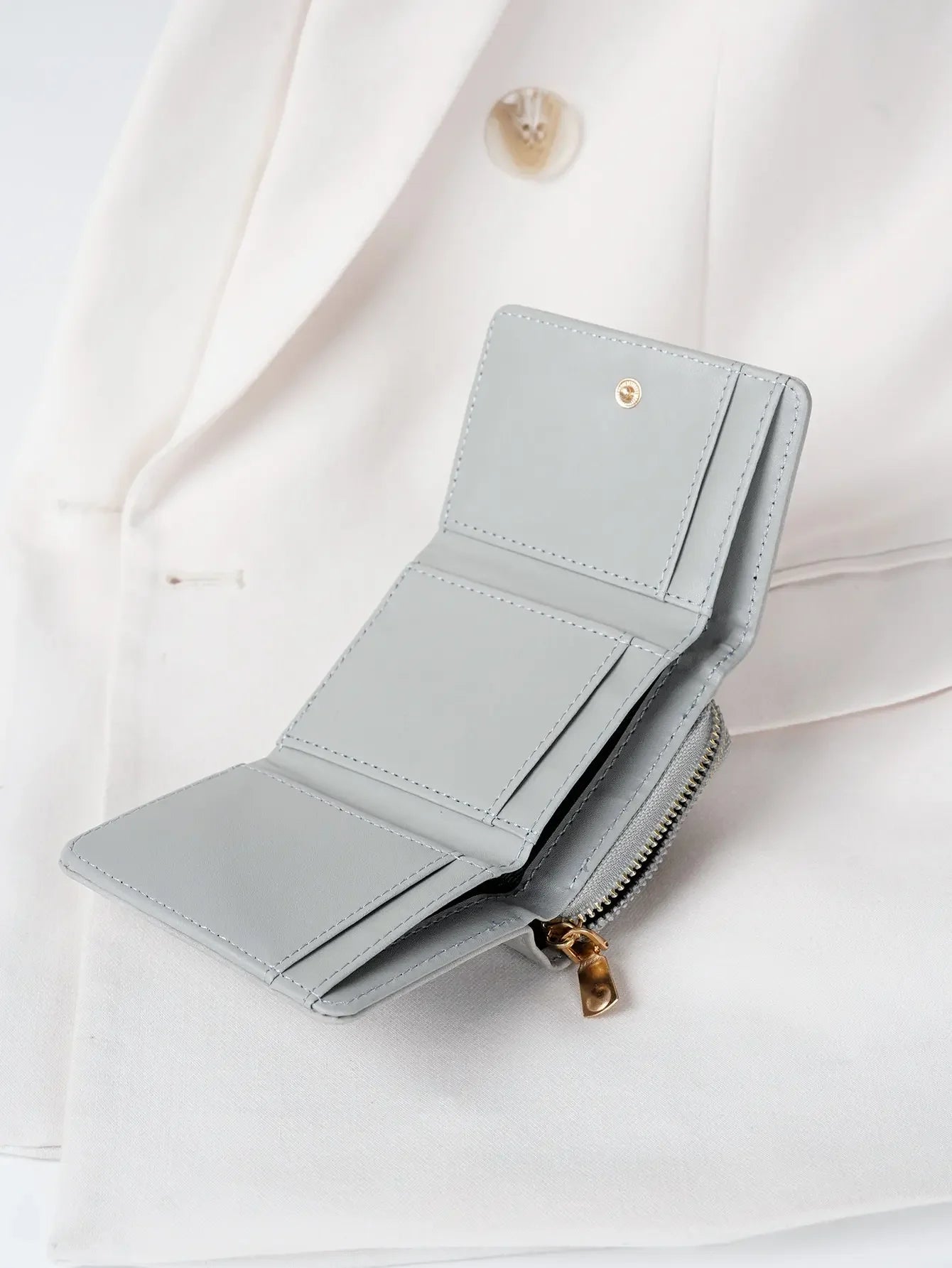1pc Ladies' Short Wallet Suitable For Work & Business ID Card Credit Card For Christmas Gift For Young Girls Women White-Collar