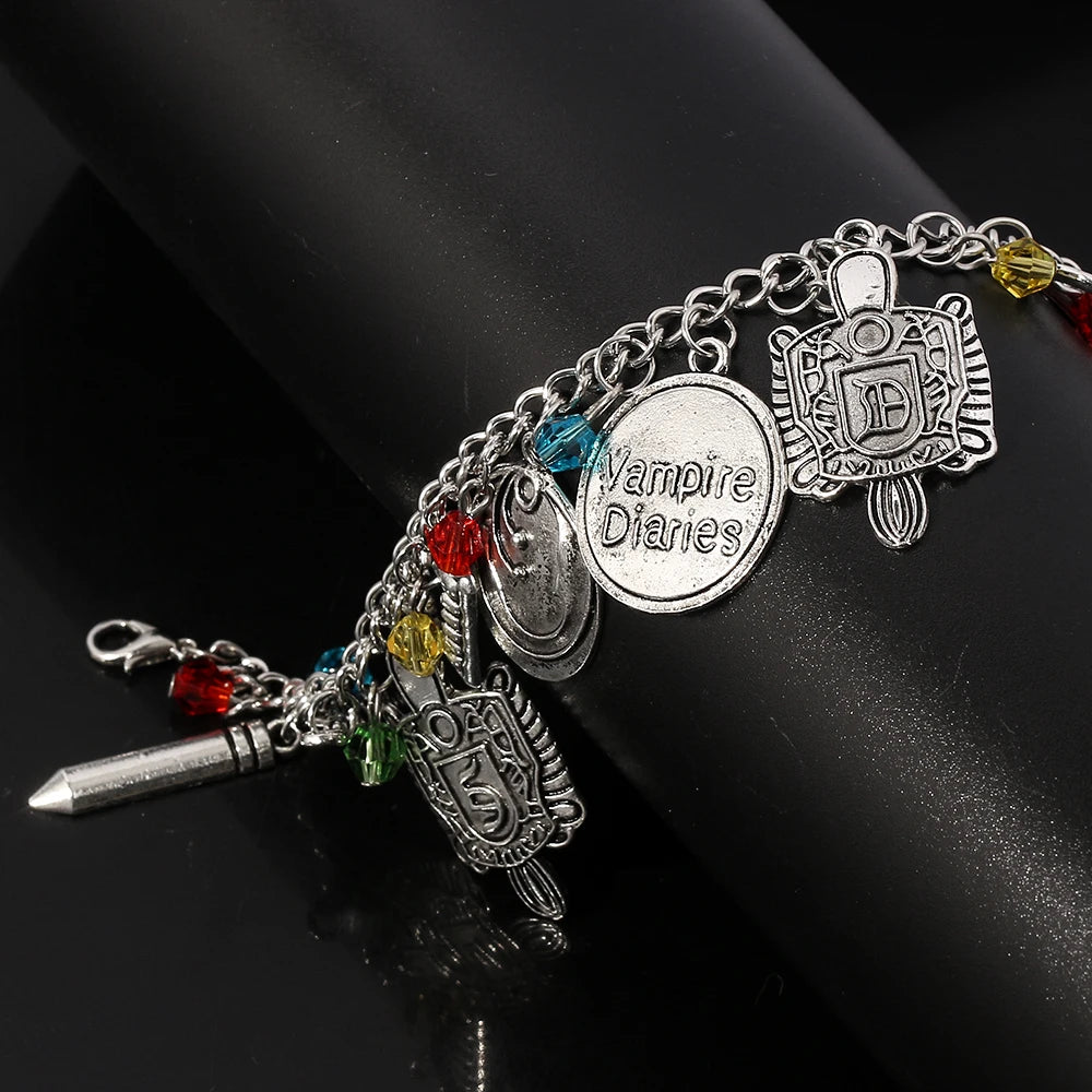 TV The Vampire Diaries Pendants Bangle Bracelet Mask Pentagram Link Chain Bracelets for Women Halloween Accessories