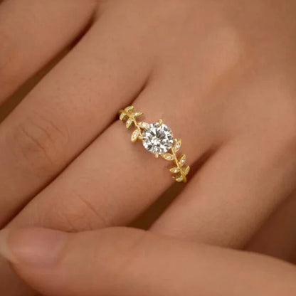 Huitan Exquisite Leaf Design Cubic Zirconia Rings for Women Silver Color/Gold Color Luxury Trendy Wedding Accessory New Jewelry