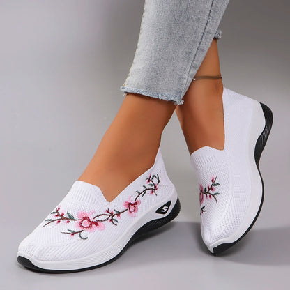 Spring and Autumn New Women's Sports Shoes Fashionable Breathable Lightweight Non-Slip Wear-Resistant Casual Sports Shoes Flat Shoes Loafers