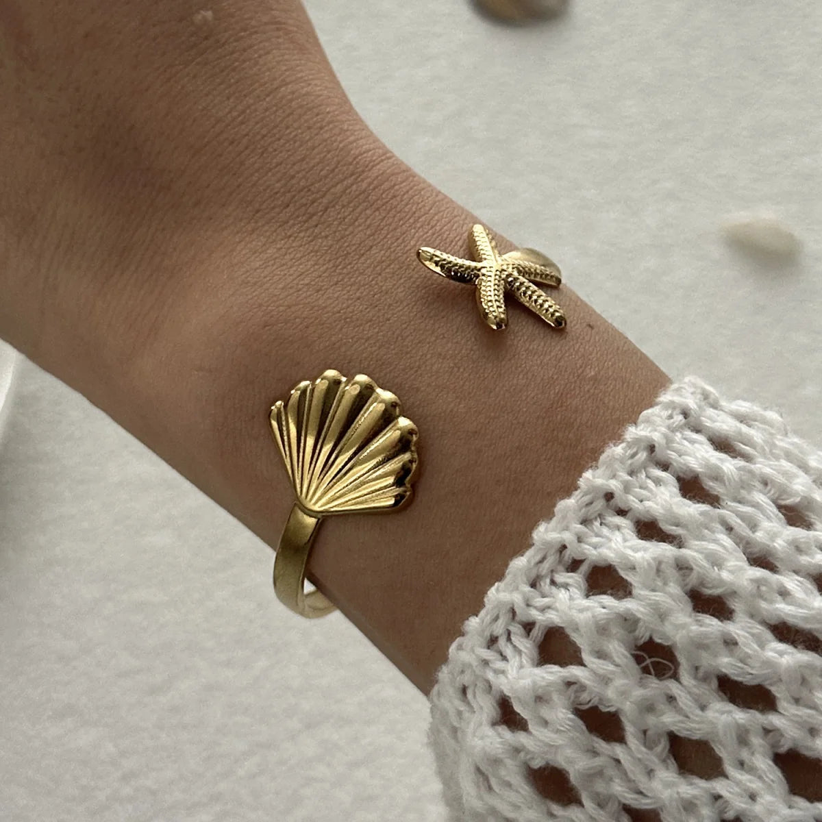 Exaggerated Metal Shell Starfish Flower Bangles Bracelets For Women Men Stainless Steel Fish Bow Heart Open Cuff Bangle Jewelry