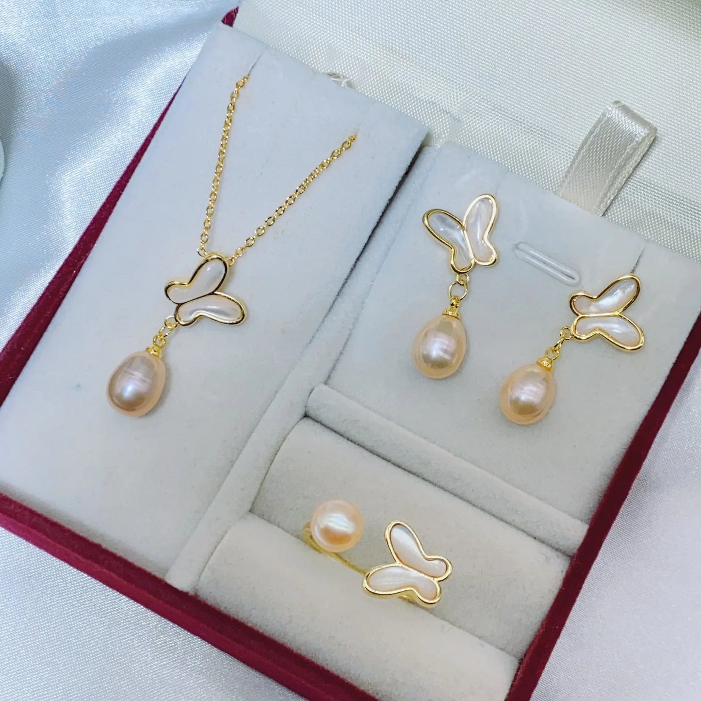 one set freshwater pearl white pink rice 6-8mm pendant necklace /earrings/Ring butterfly shell