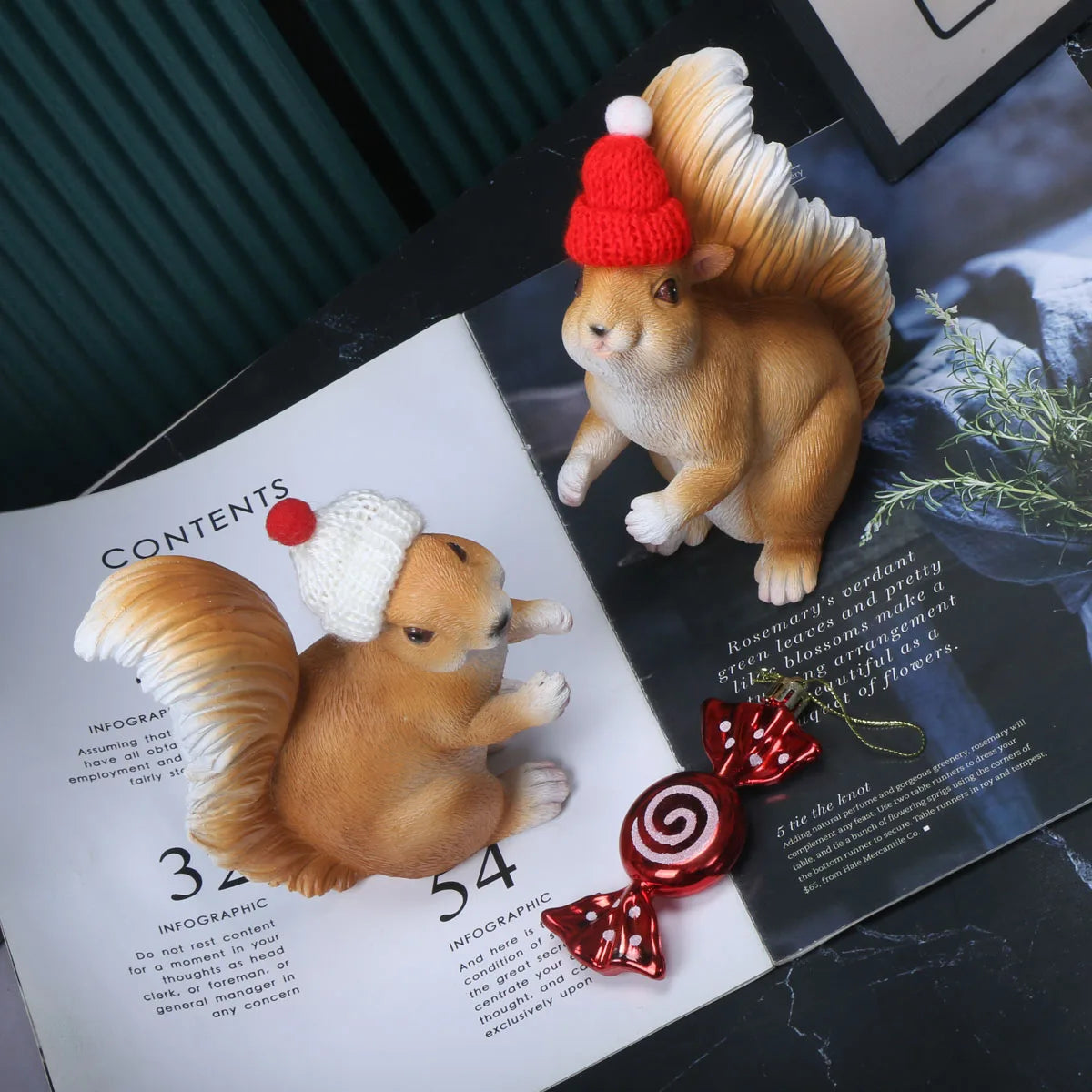 1 set of Christmas squirrels holding gifts and holiday decorations