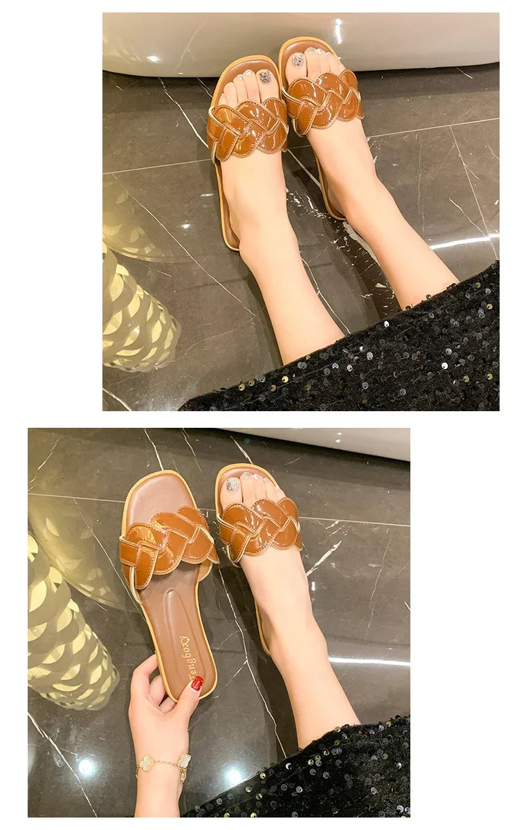 Summer 2025 New Women's Slippers Summer Square Toe Flat Shoes Women's Wide Version Slippers Sandals Outdoor Daily Casual Shoes